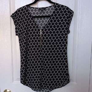 Express Black and White Geometric Blouse